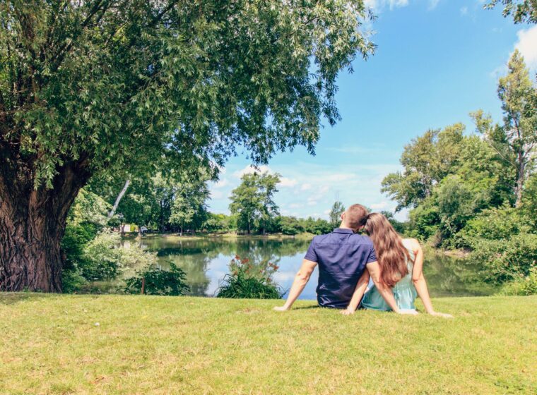 Strengthening Relationships Through Marriage Counseling